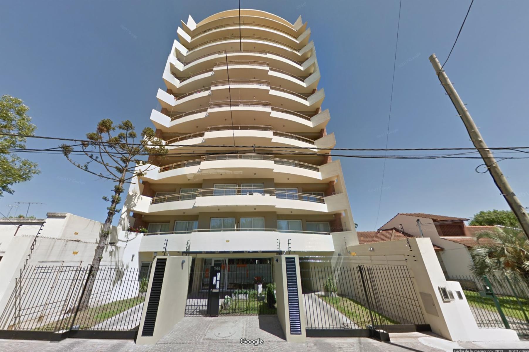 Italiani 146 · Esteban Echeverría — foto 5