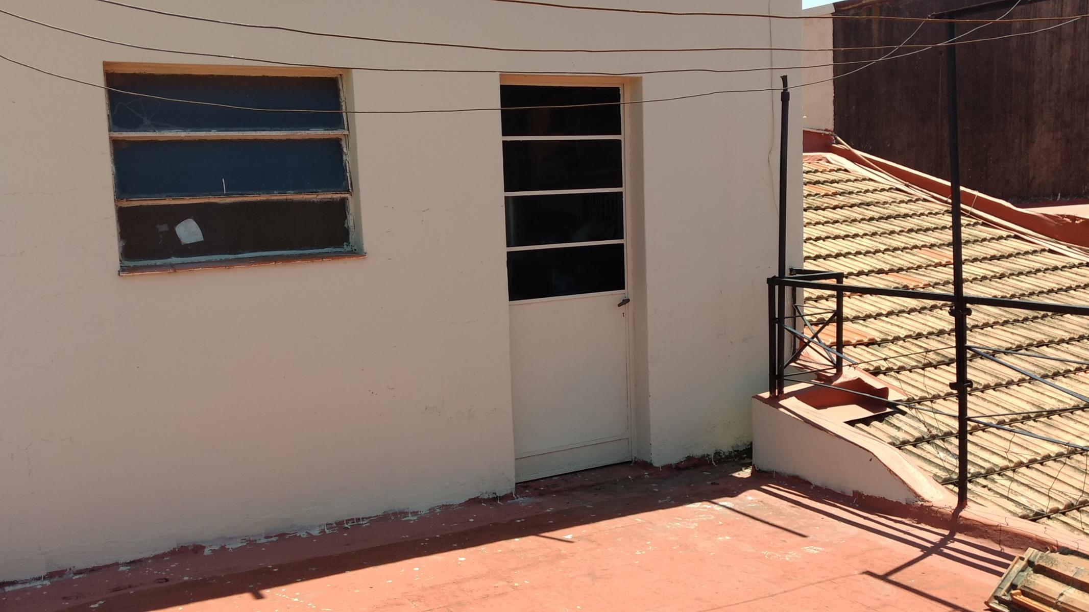 Av. Pres. J. D Peron 4515 · San Martín — foto 8