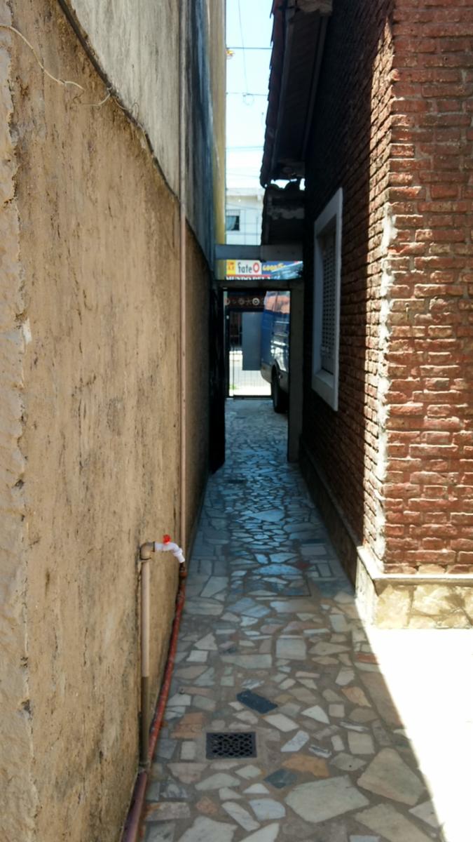 Av. Pres. J. D Peron 4515 · San Martín — foto 9