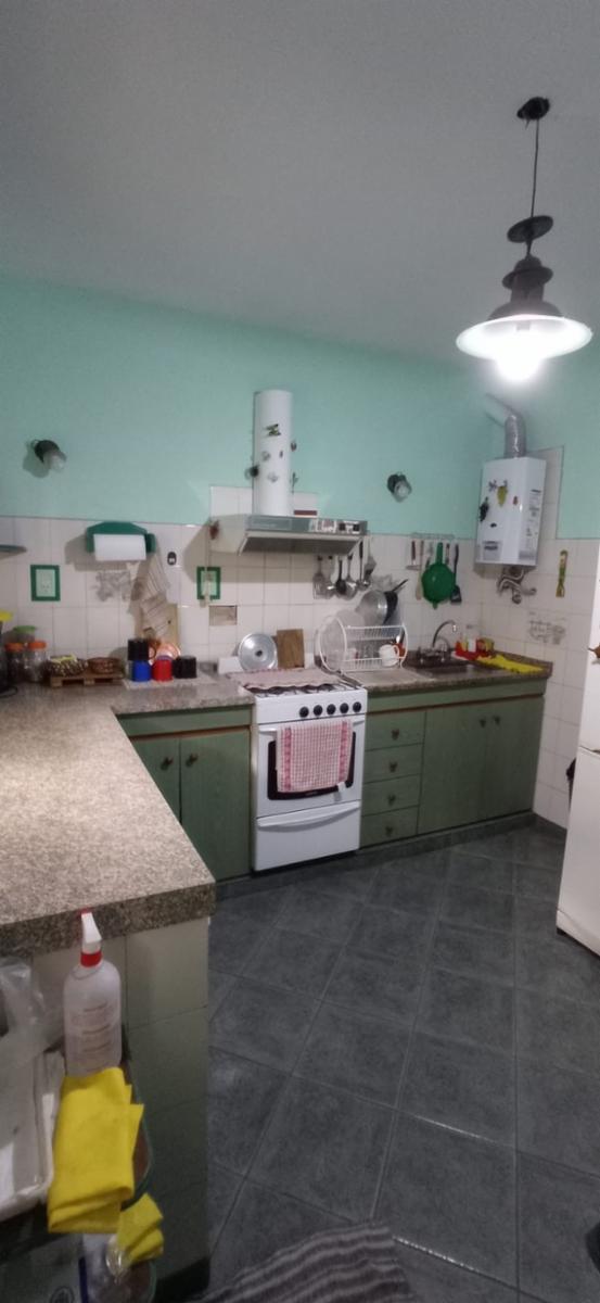 LITUANIA 3800 · Lanús — foto 6