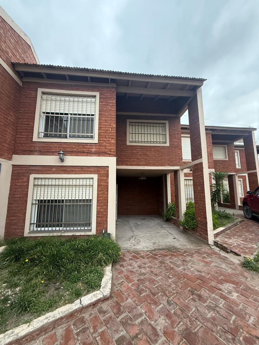 JUAN MANUEL DE ROSAS 151 · Monte Hermoso — foto 5
