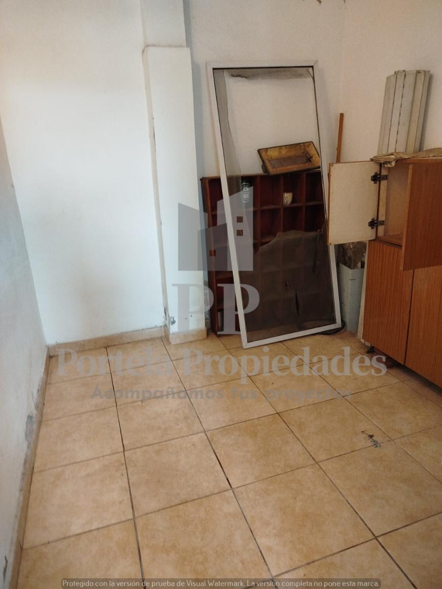 CARLOS CASARES 2405 · Morón — foto 17