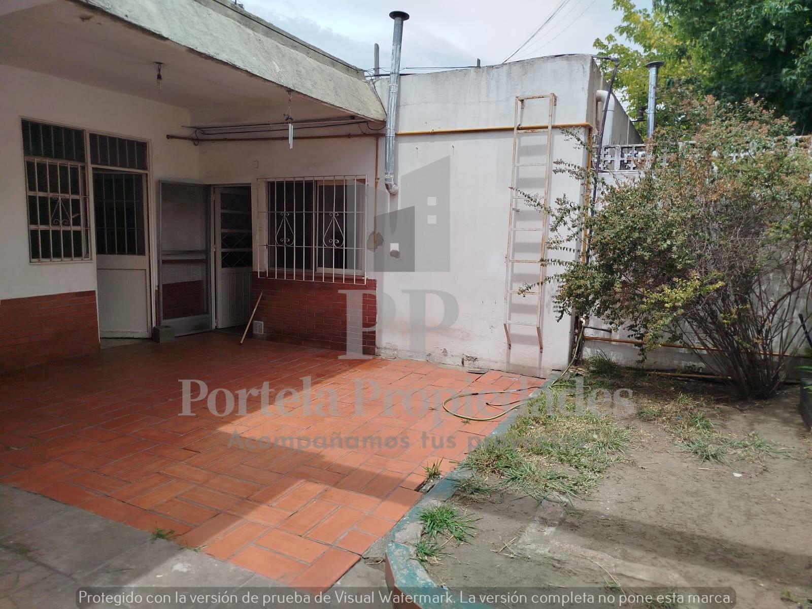 CARLOS CASARES 2405 · Morón — foto 18