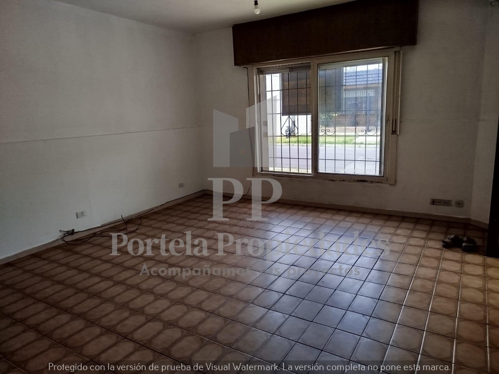 CARLOS CASARES 2405 · Morón — foto 9