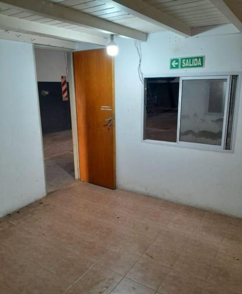 INDEPENDENCIA 1226 · Tres De Febrero — foto 4
