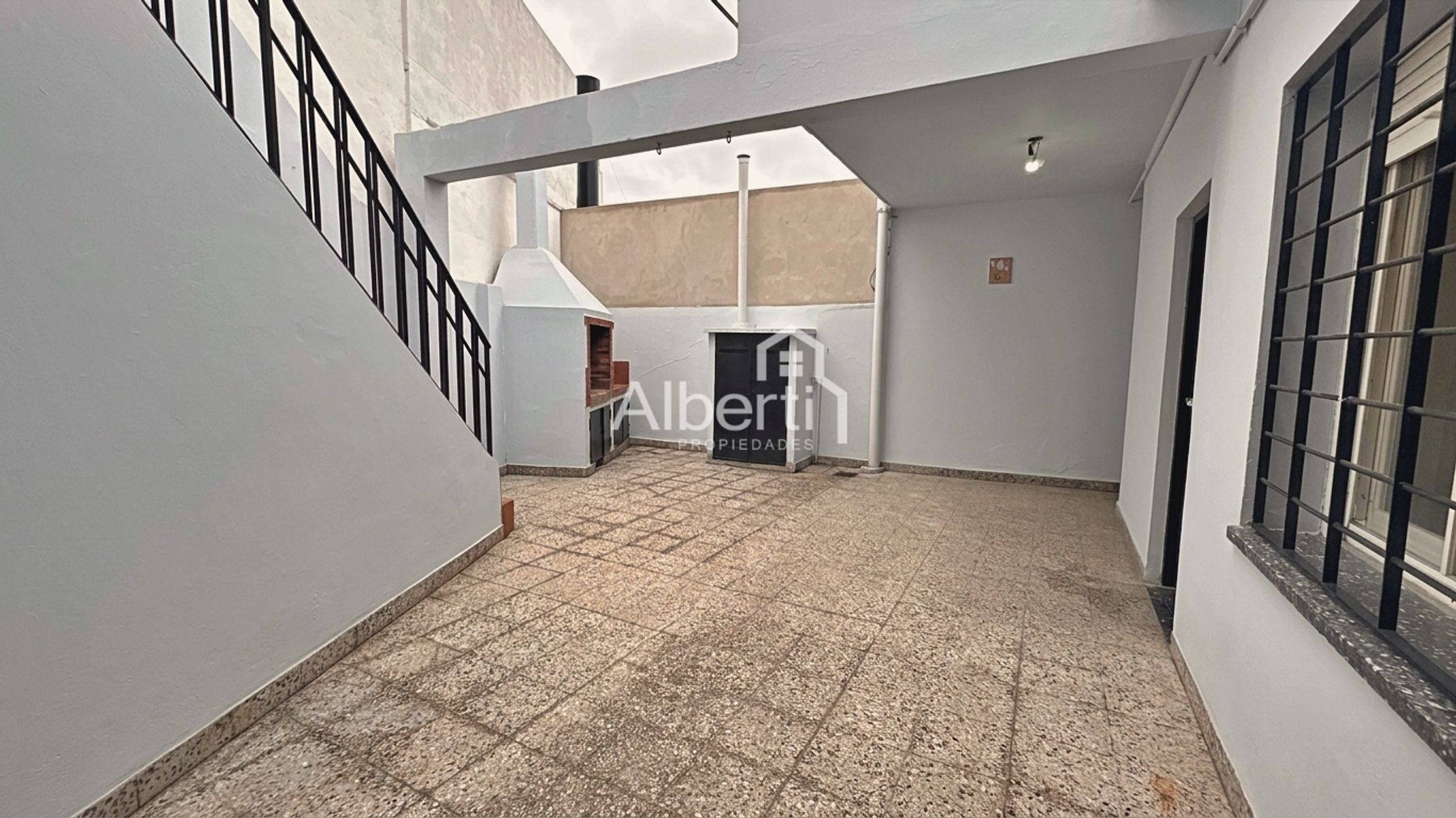Ana Elena de Guerrieri 955 · Morón — foto 18