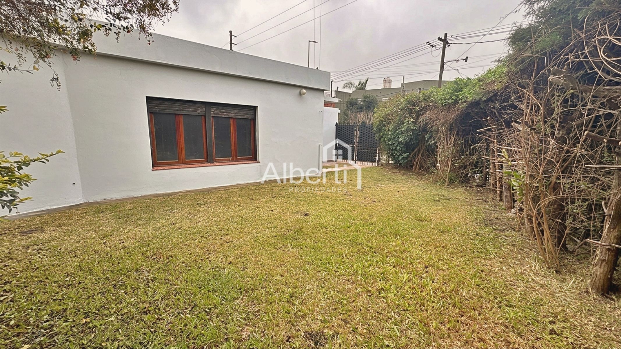 Ana Elena de Guerrieri 955 · Morón — foto 25