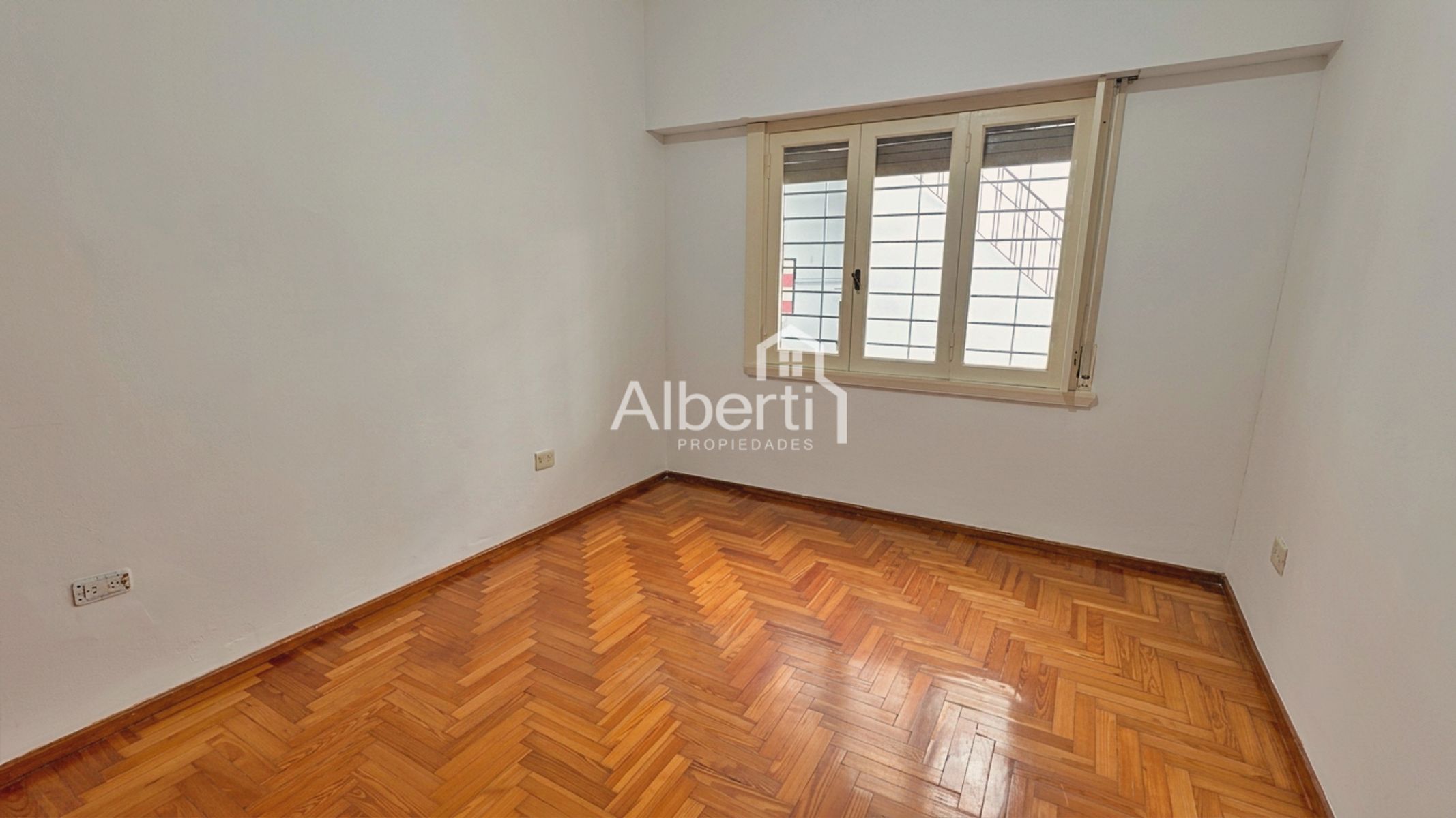 Ana Elena de Guerrieri 955 · Morón — foto 10