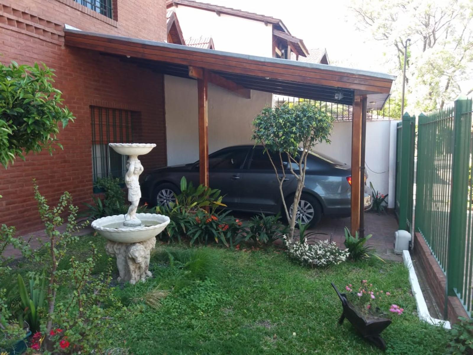 Aviador Lilienthal  2200 · Tres De Febrero — foto 23