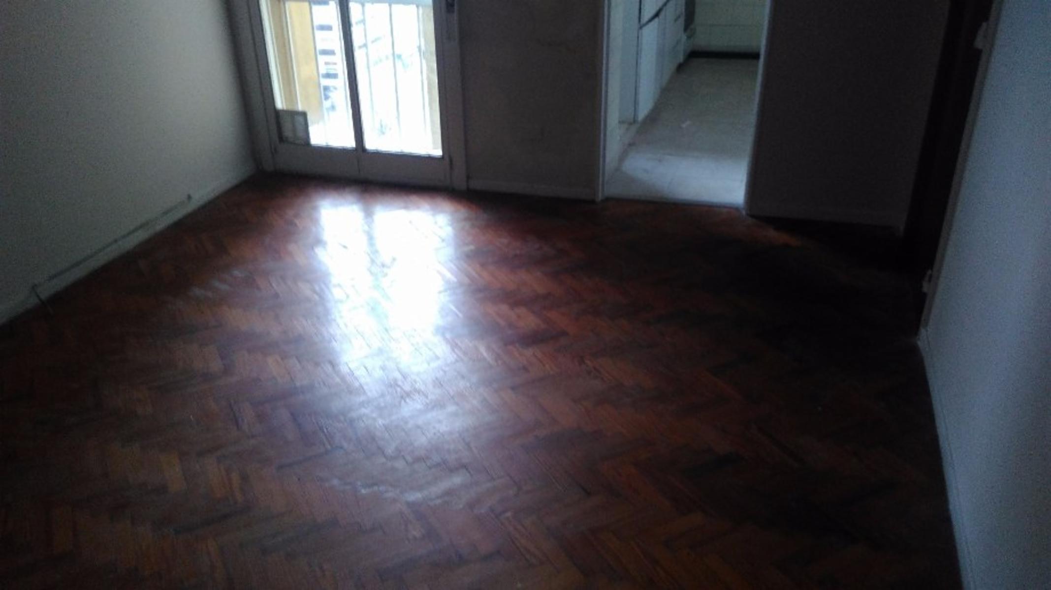 Yrigoyen al 500 · Quilmes — foto 3