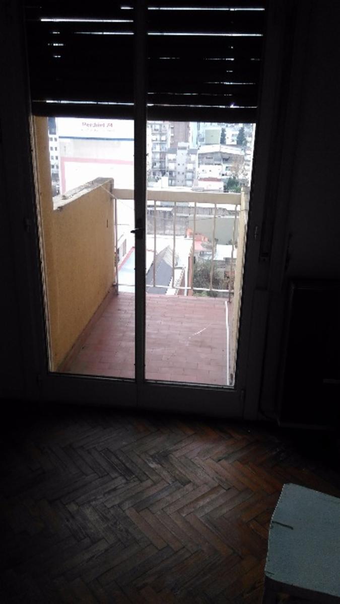 Yrigoyen al 500 · Quilmes — foto 5