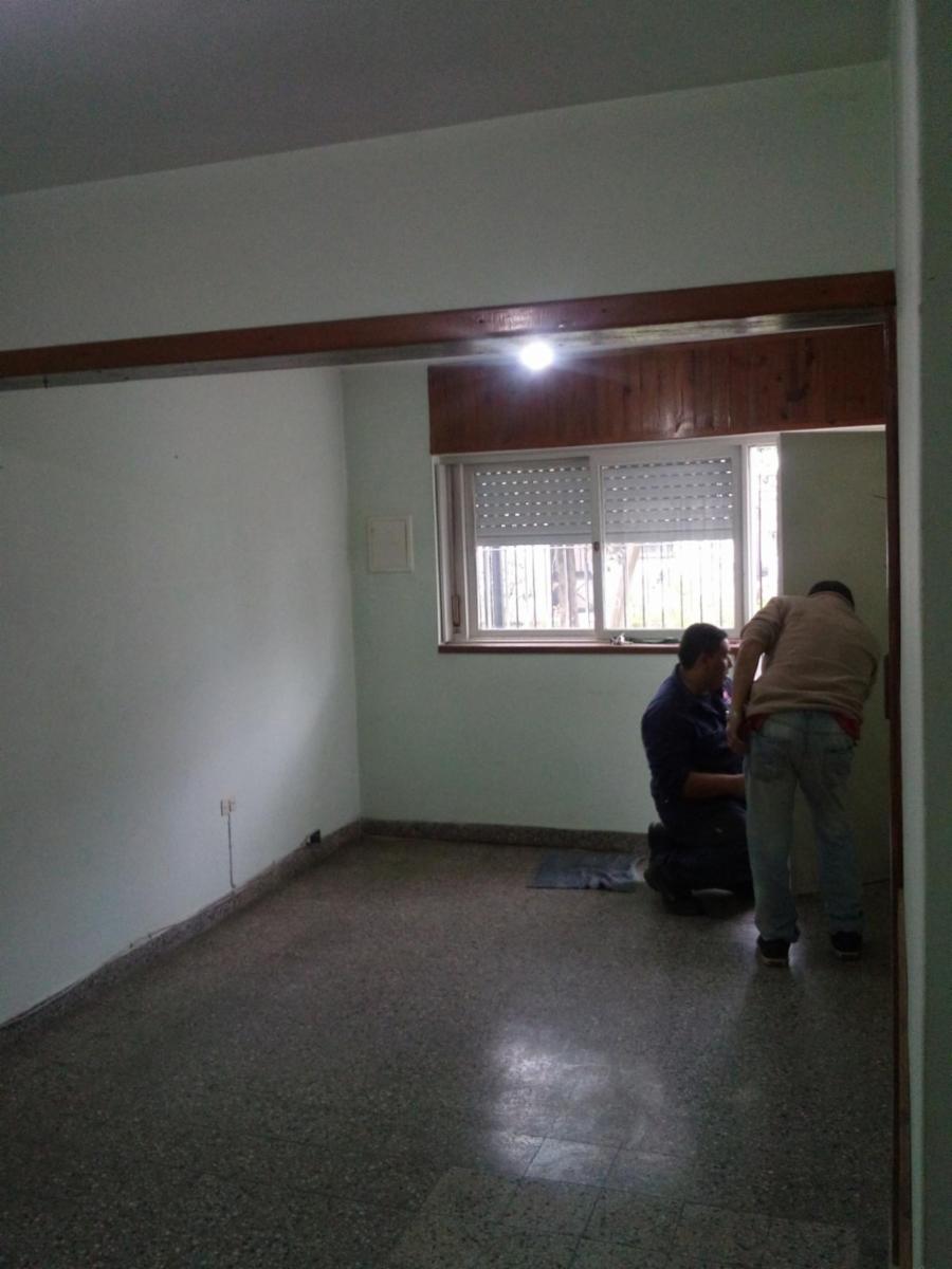 Avenida del Sesquicentenario · José C. Paz — foto 8
