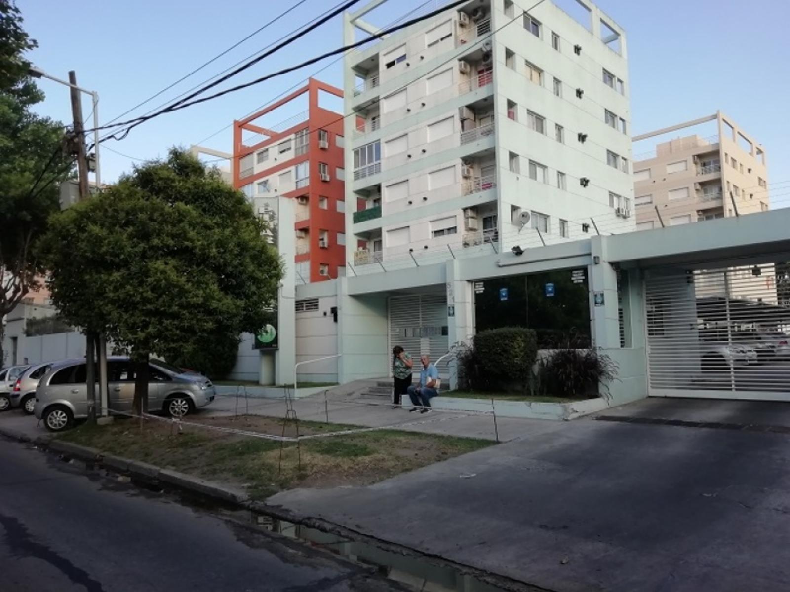 Raquel Español 521 · Avellaneda — foto 7