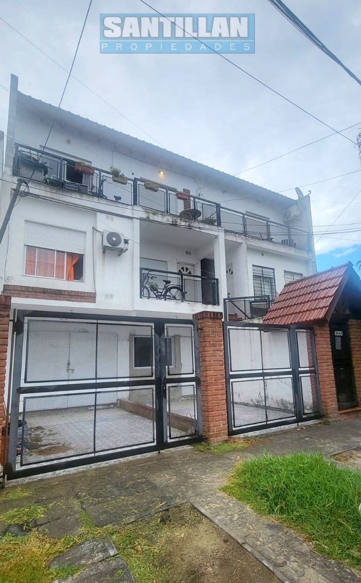 DEPARTAMENTO DE 2 AMBIENTES AL FRENTE - VILLA LUZURIAGA