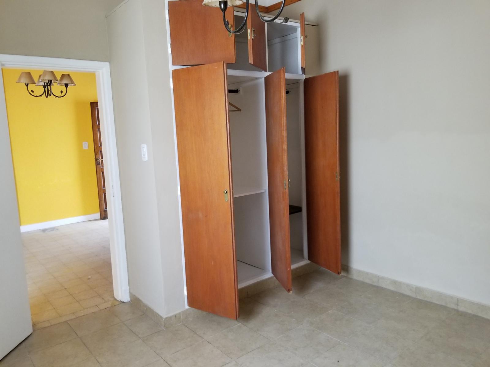 Av Presidente Peron 4550 · San Martín — foto 9