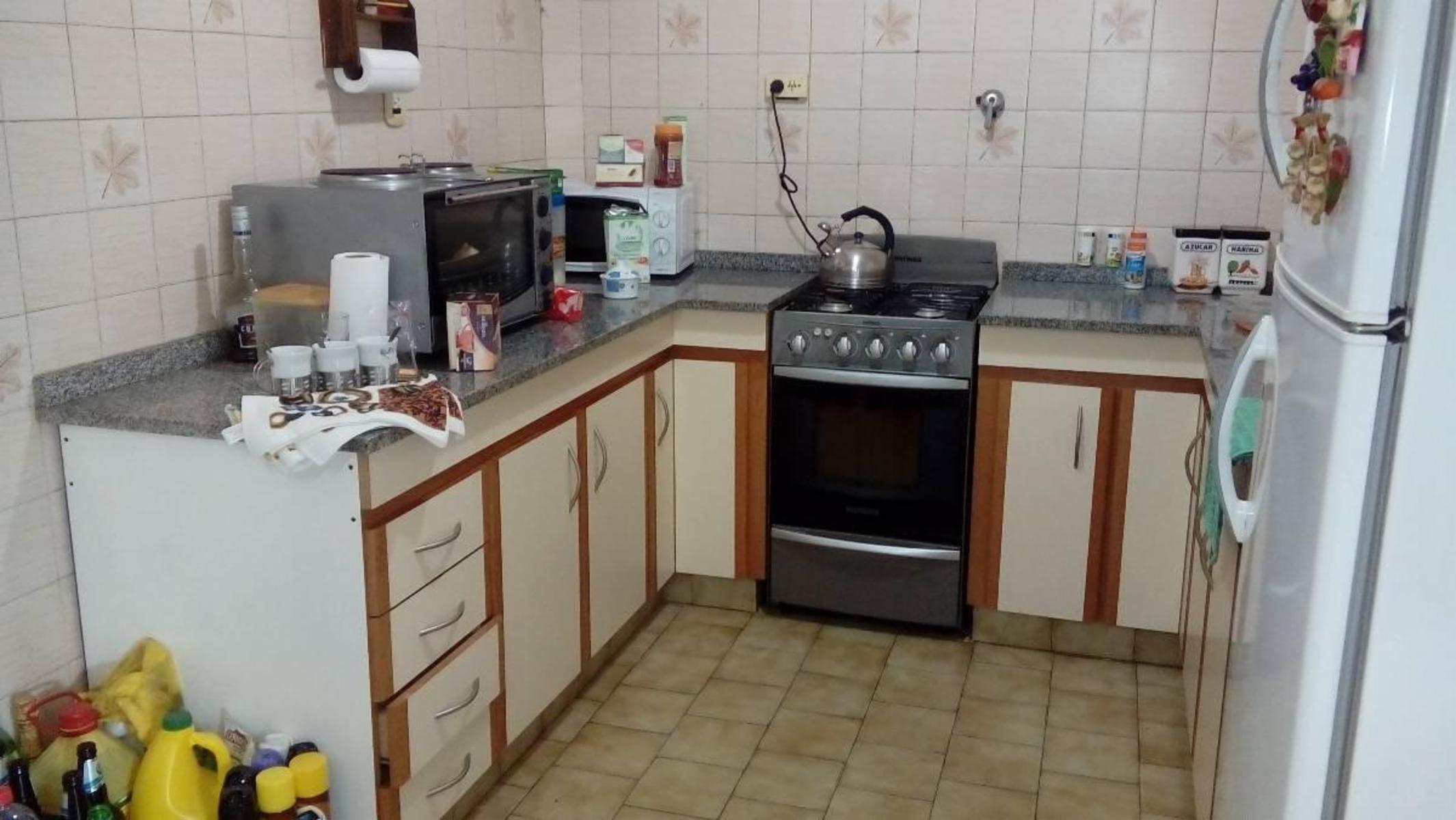 Machain 4000 · Lanús — foto 3