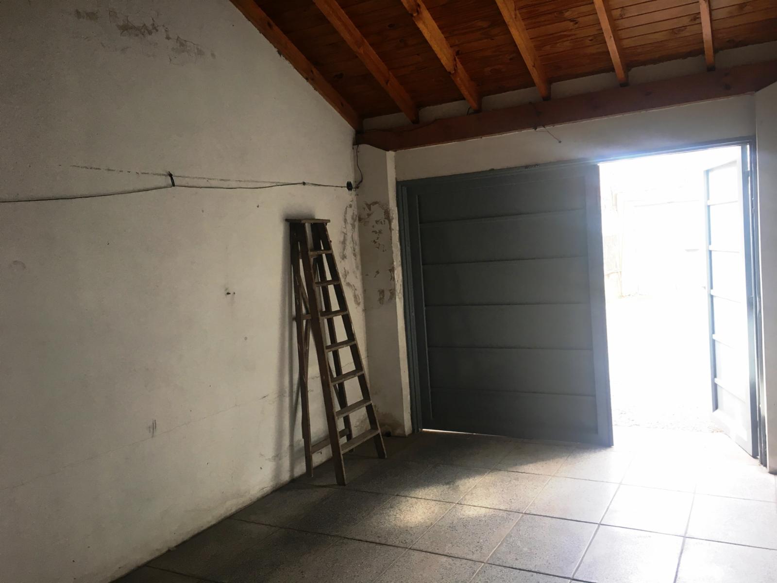 Fluguerto 2500 · Morón — foto 4