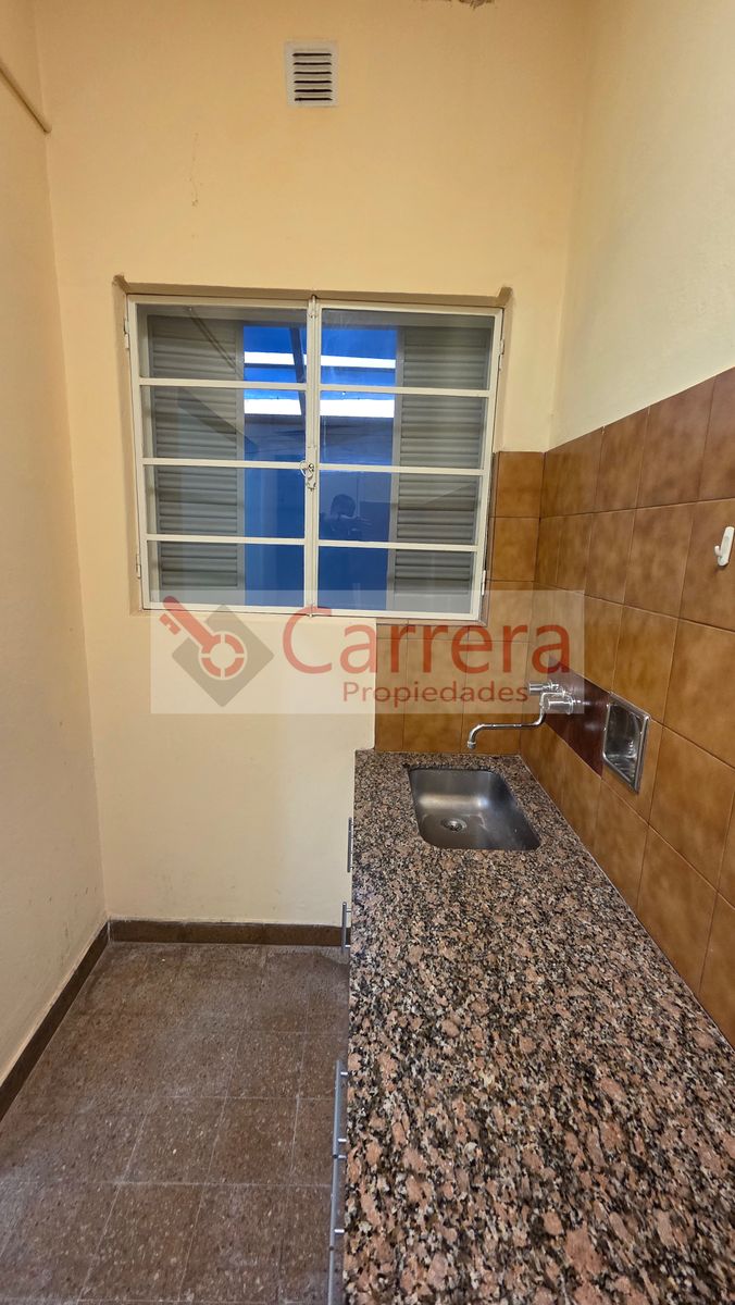 luis maria saavedra 1388 · San Martín — foto 13