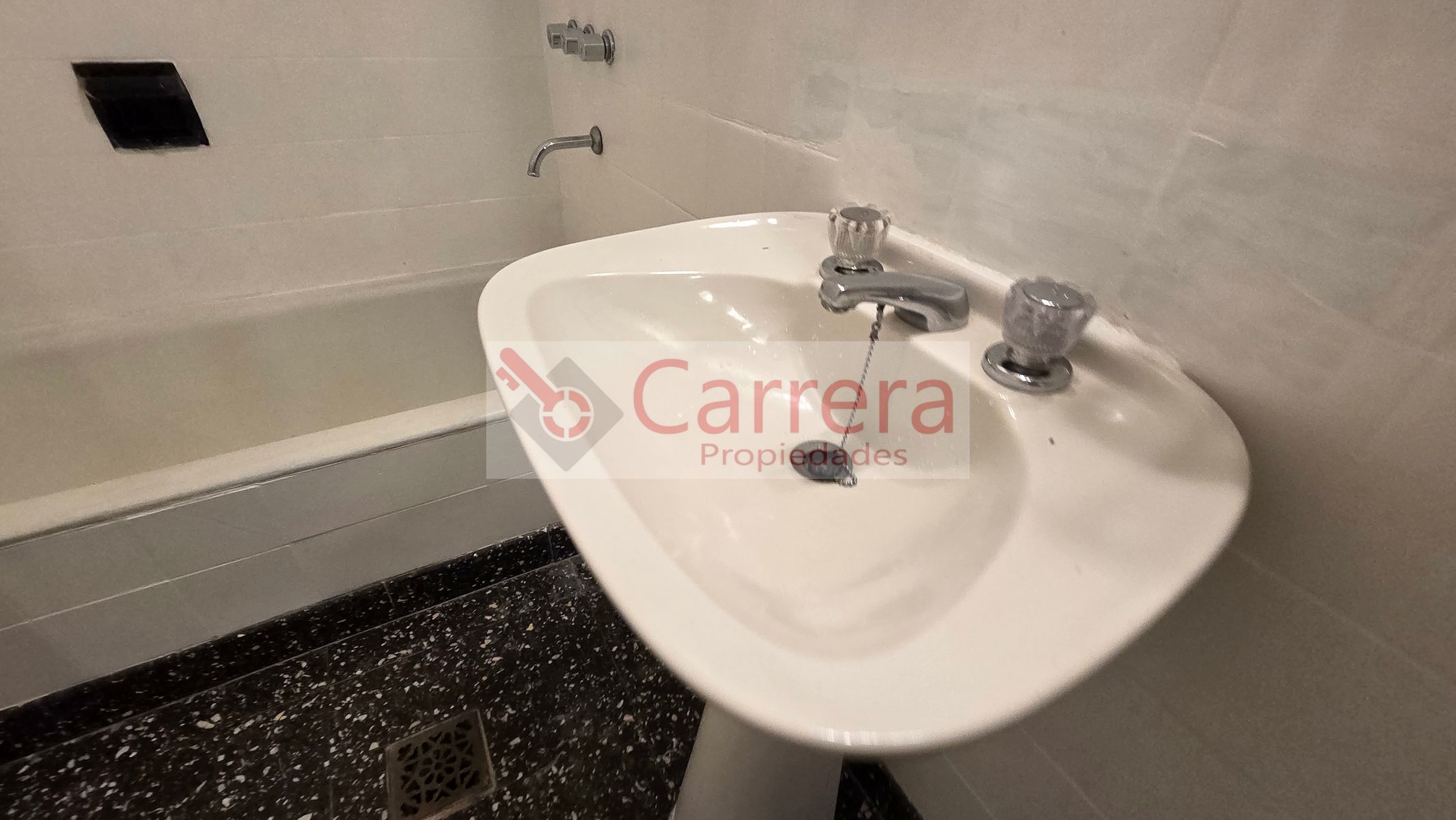 luis maria saavedra 1388 · San Martín — foto 40