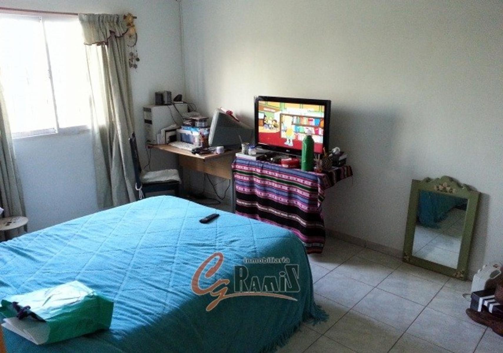 Franklin 1350 · Hurlingham — foto 4