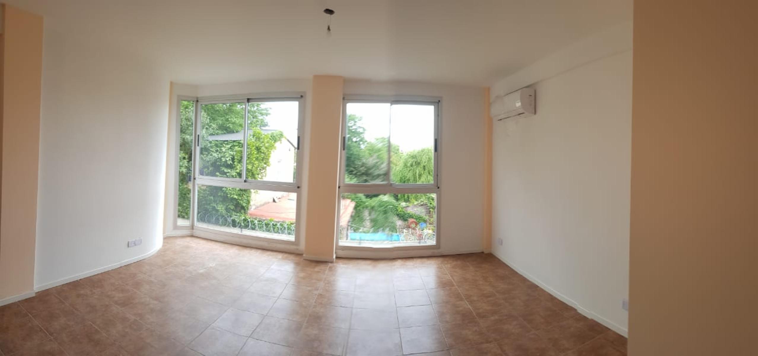 posadas 74 · Moreno — foto 6