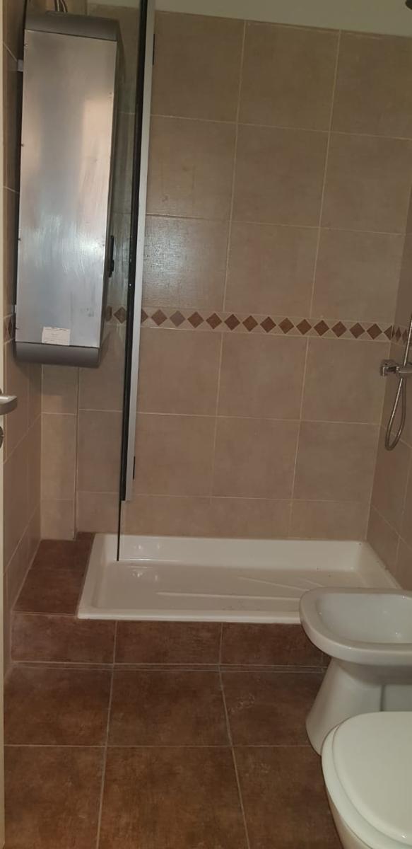 posadas 74 · Moreno — foto 7