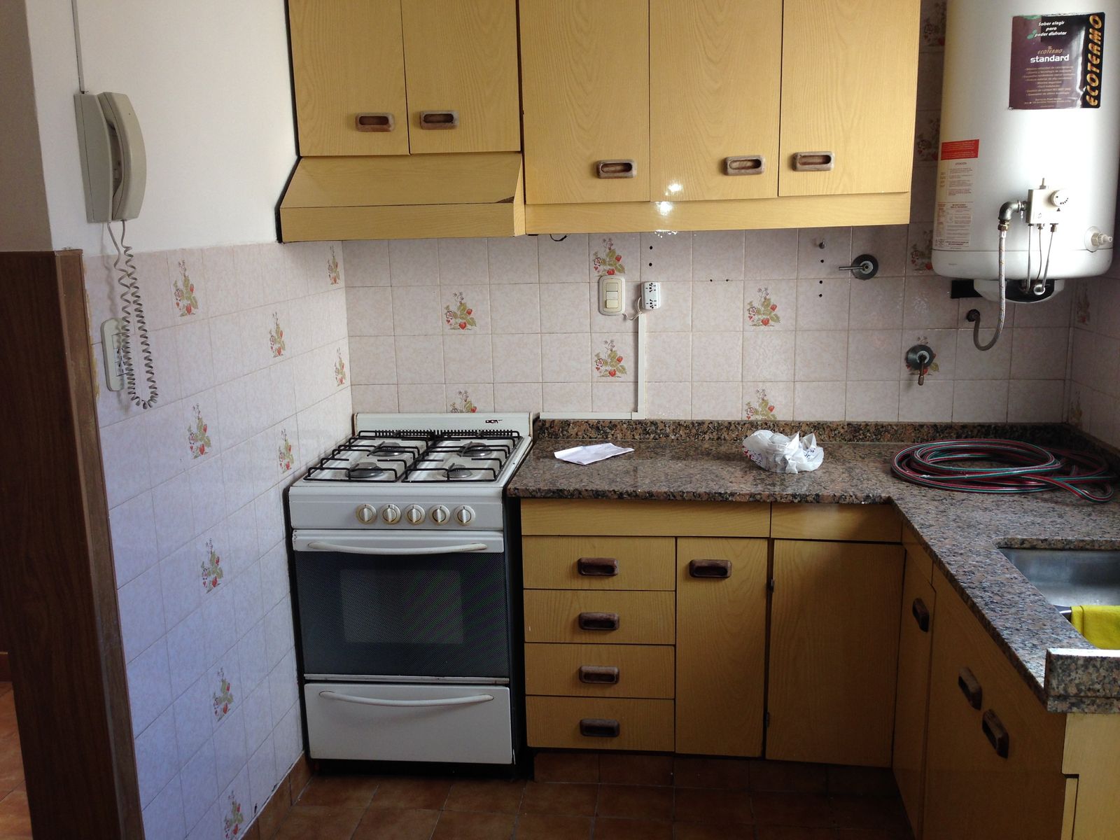 Paraguay 1158 · Morón — foto 5