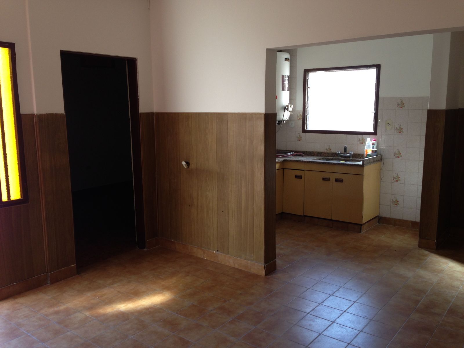 Paraguay 1158 · Morón — foto 8