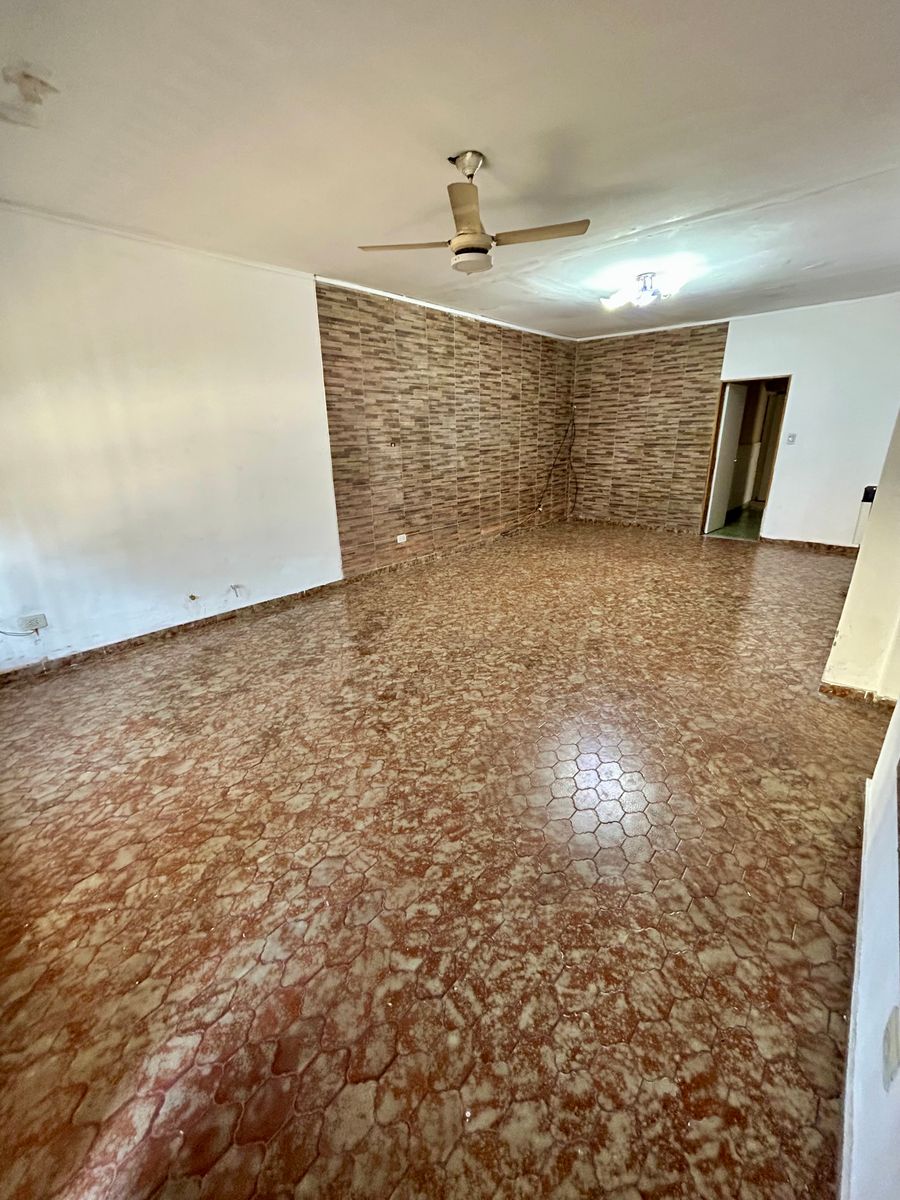 Parral 3163 · La Matanza — foto 3