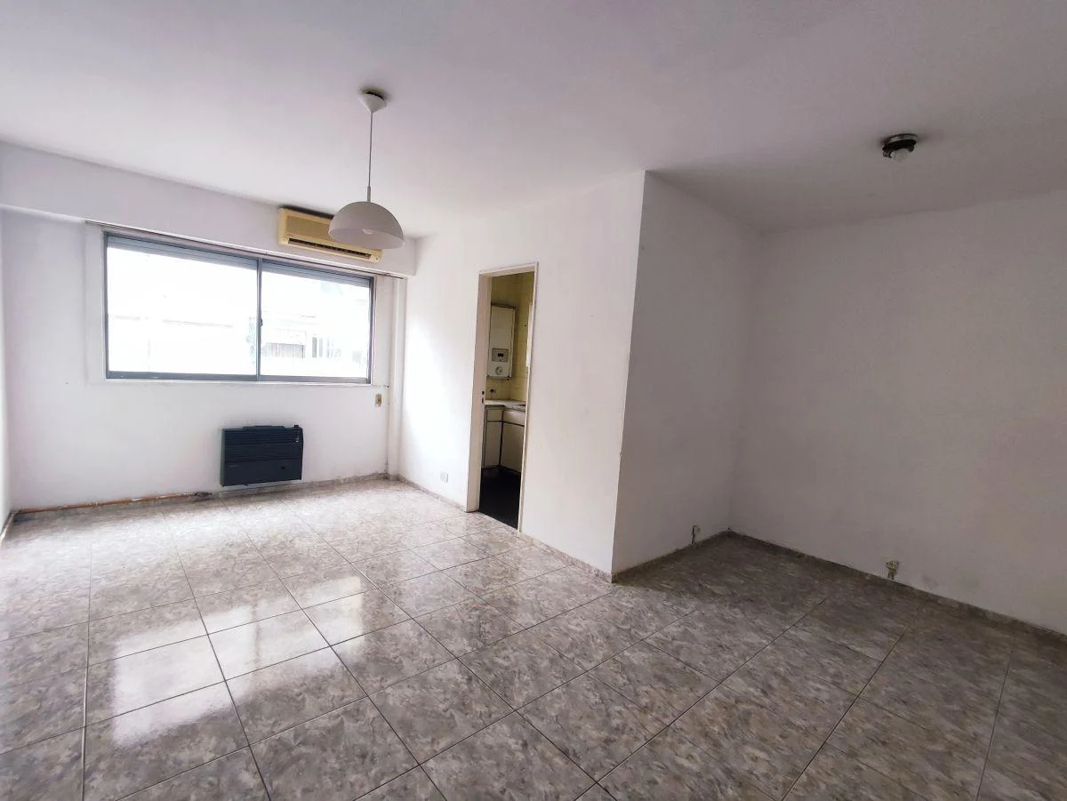 Castelli 300 · Balvanera — foto 5
