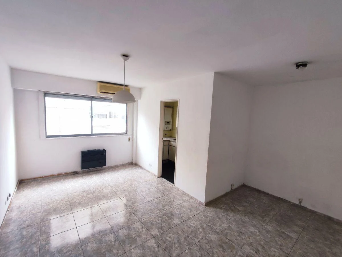 Castelli 300 · Balvanera — foto 6