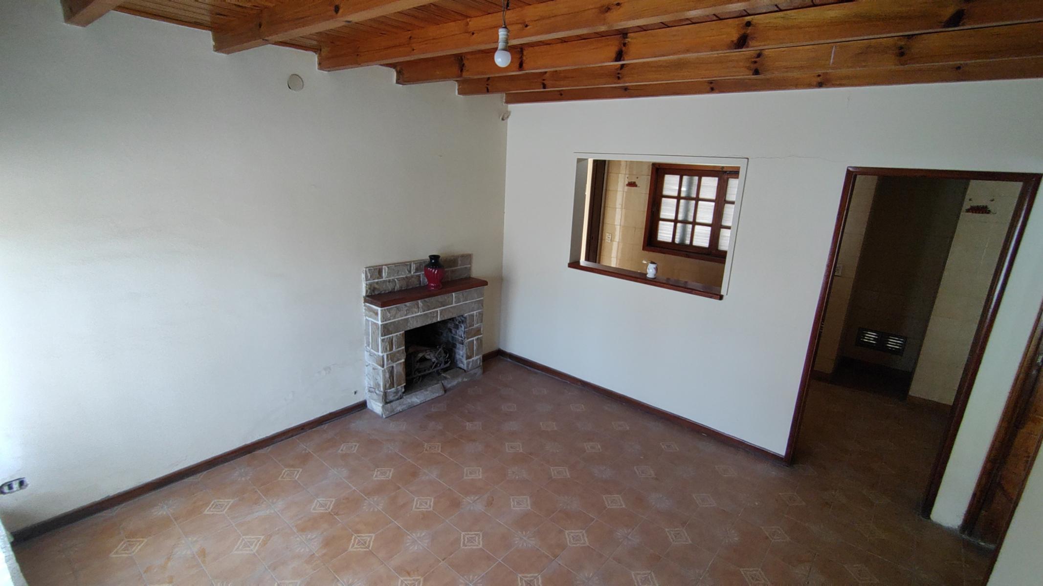VENDO CASA C/ LOCAL Y TERRENO CONTIGUO (83-2584) NECOCHEA · Necochea — foto 17