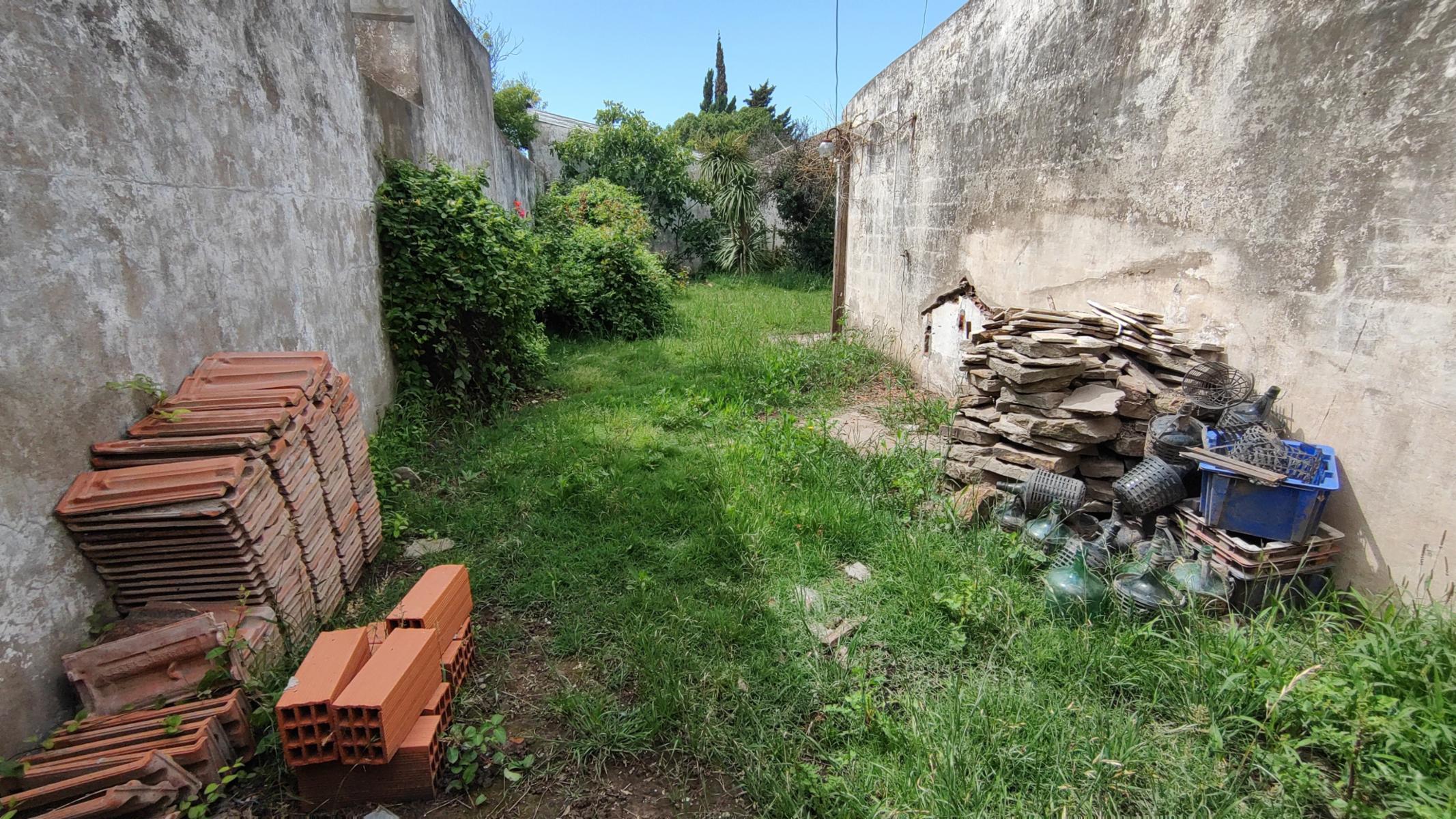 VENDO CASA C/ LOCAL Y TERRENO CONTIGUO (83-2584) NECOCHEA · Necochea — foto 35