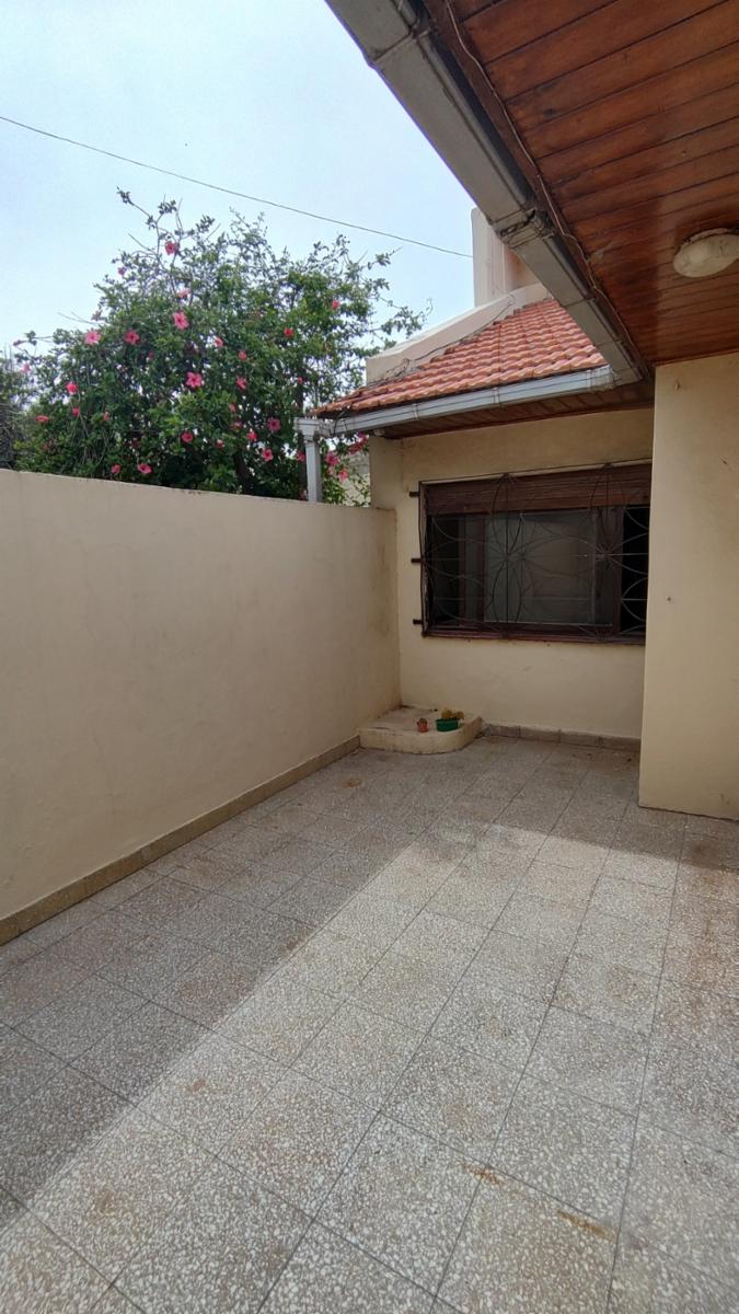 VENDO CASA C/ LOCAL Y TERRENO CONTIGUO (83-2584) NECOCHEA · Necochea — foto 6