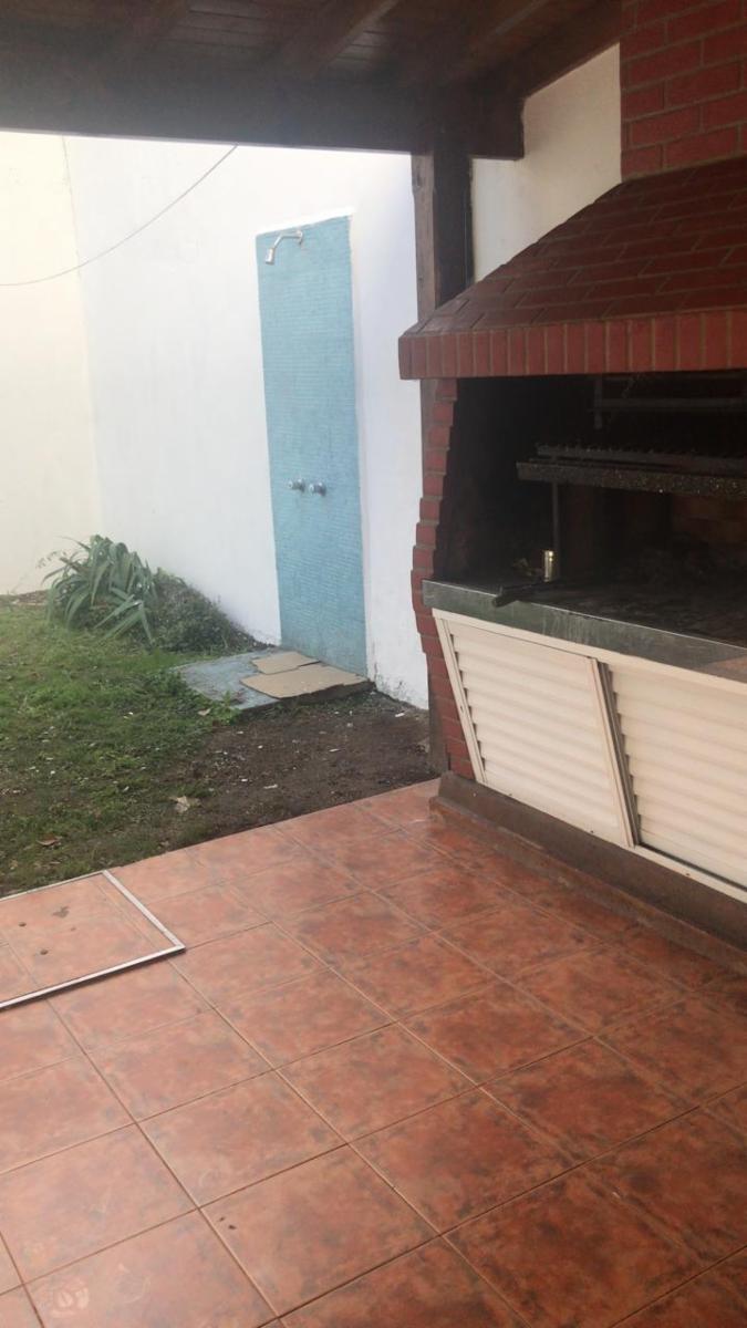 BOMBERO SANCHEZ Y LARREA · Quilmes — foto 12