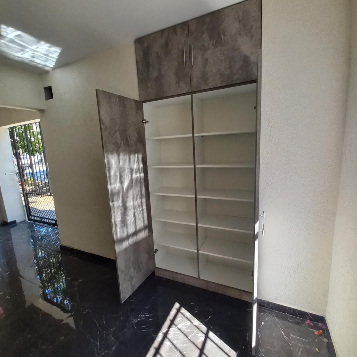 MINISTRO BRIN 3500 · Lanús — foto 3