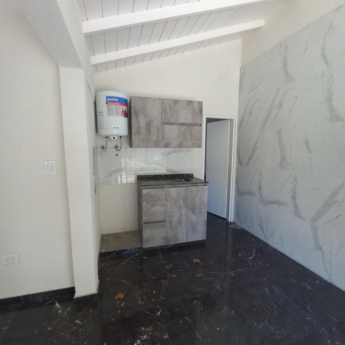 MINISTRO BRIN 3500 · Lanús — foto 5