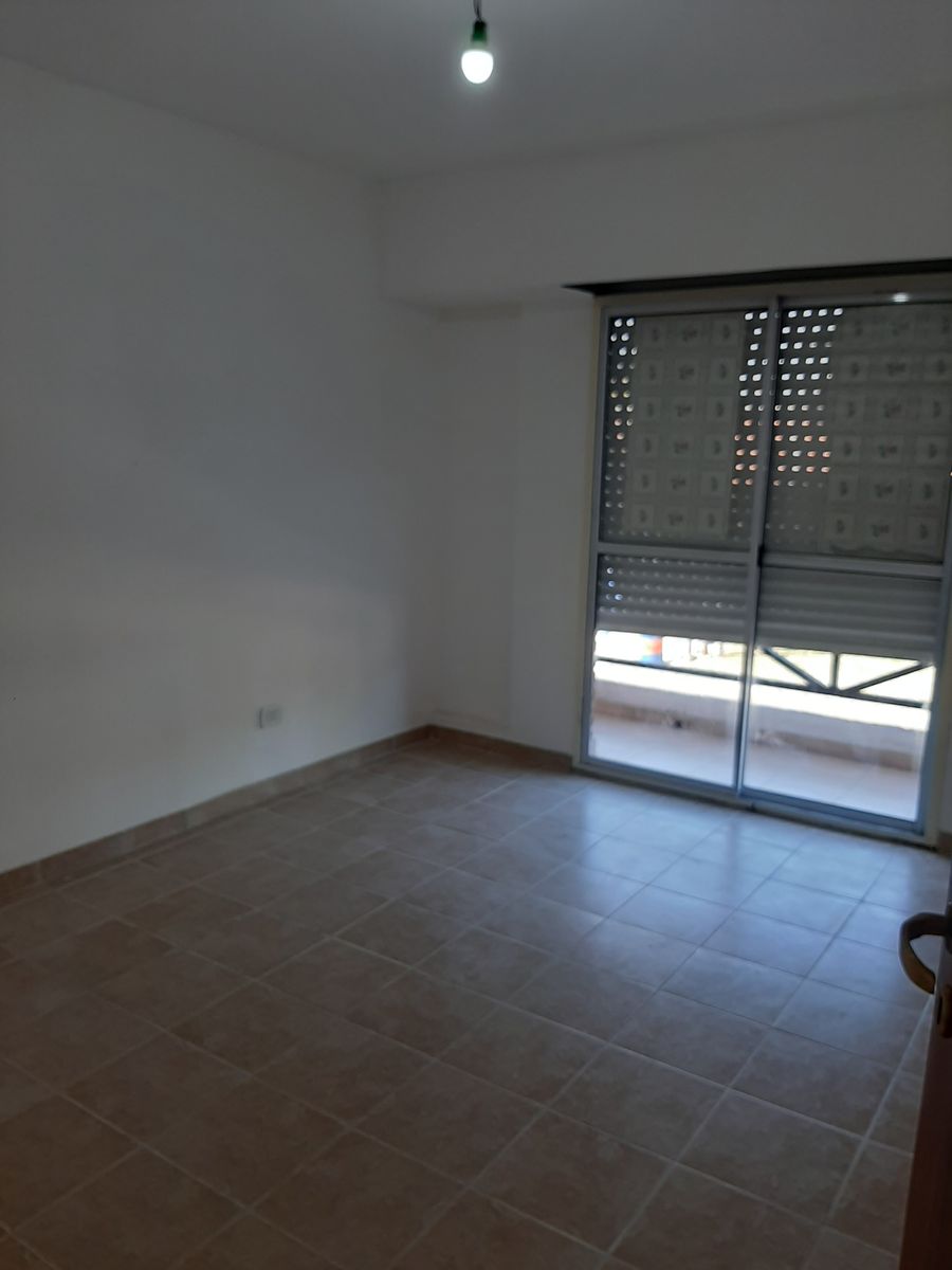 DEPARTAMENTO CON DOS HABITACIONES
