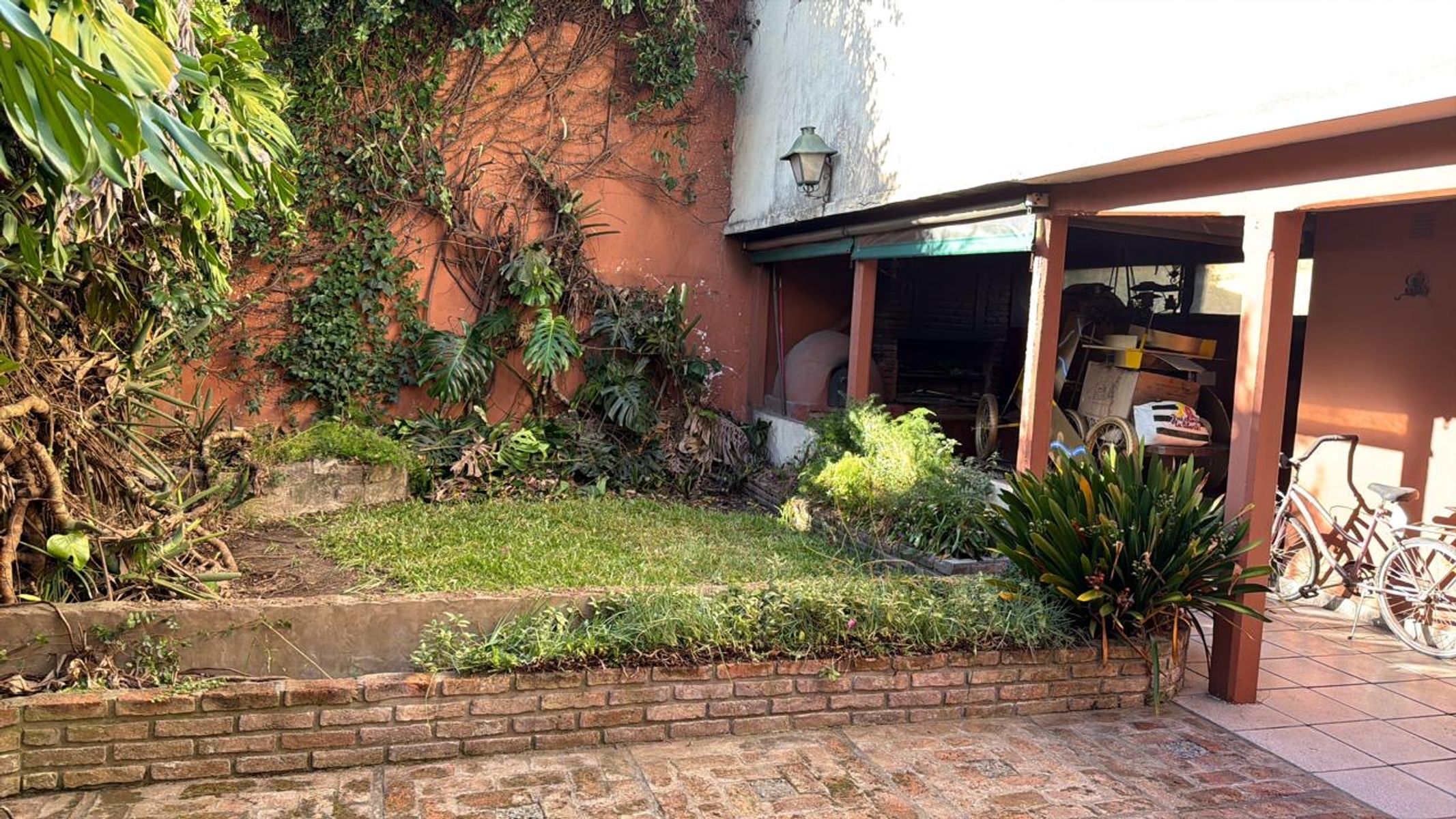 Eva Peron 379 · Lomas De Zamora — foto 17