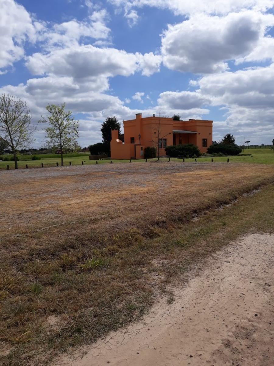 Acc Oeste, Km 72. · Luján — foto 4