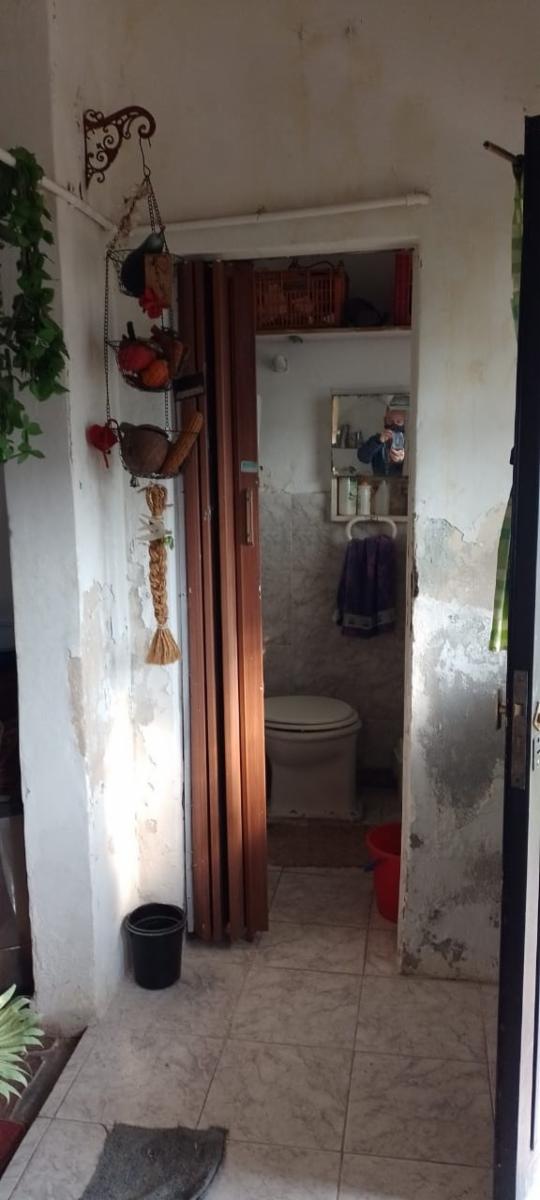 Albariños 2788 · Hurlingham — foto 4