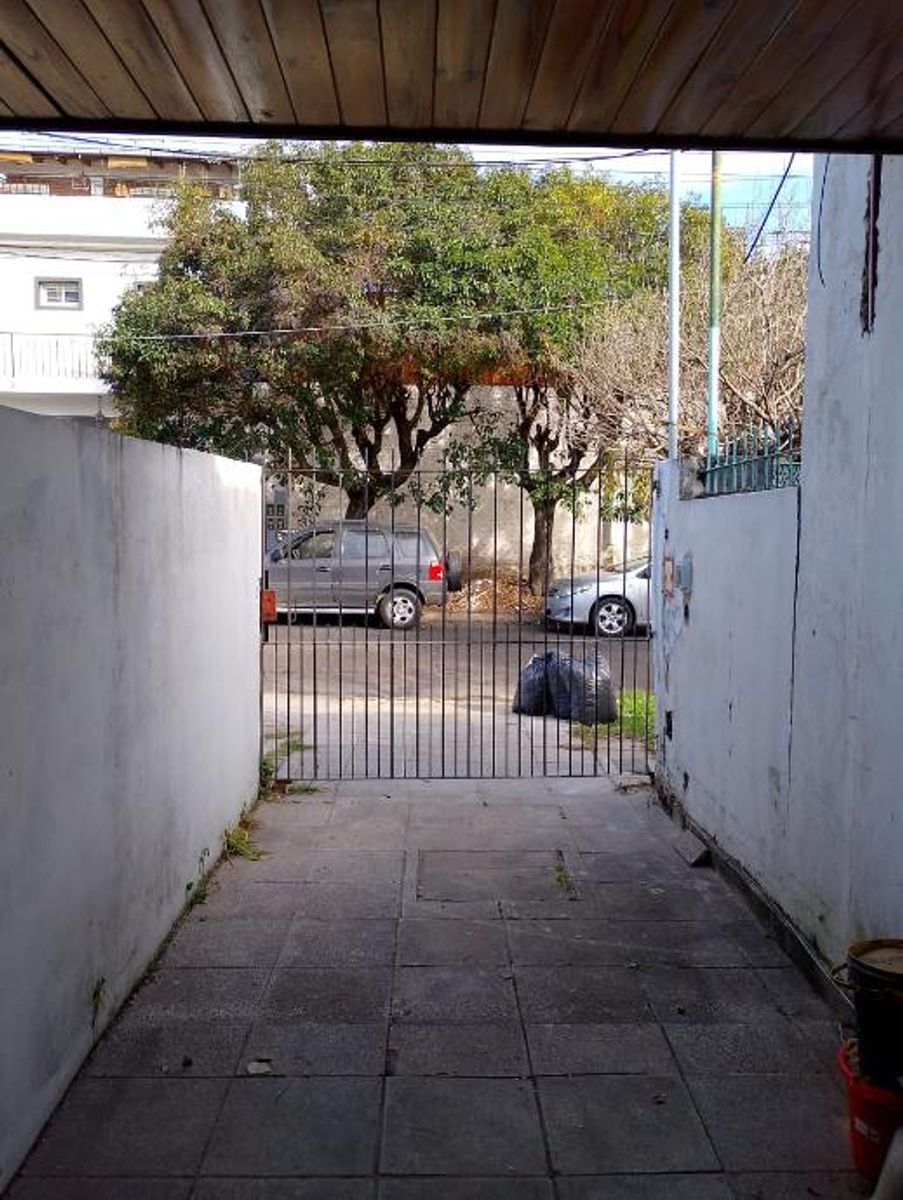 Weizman 605 · Morón — foto 14