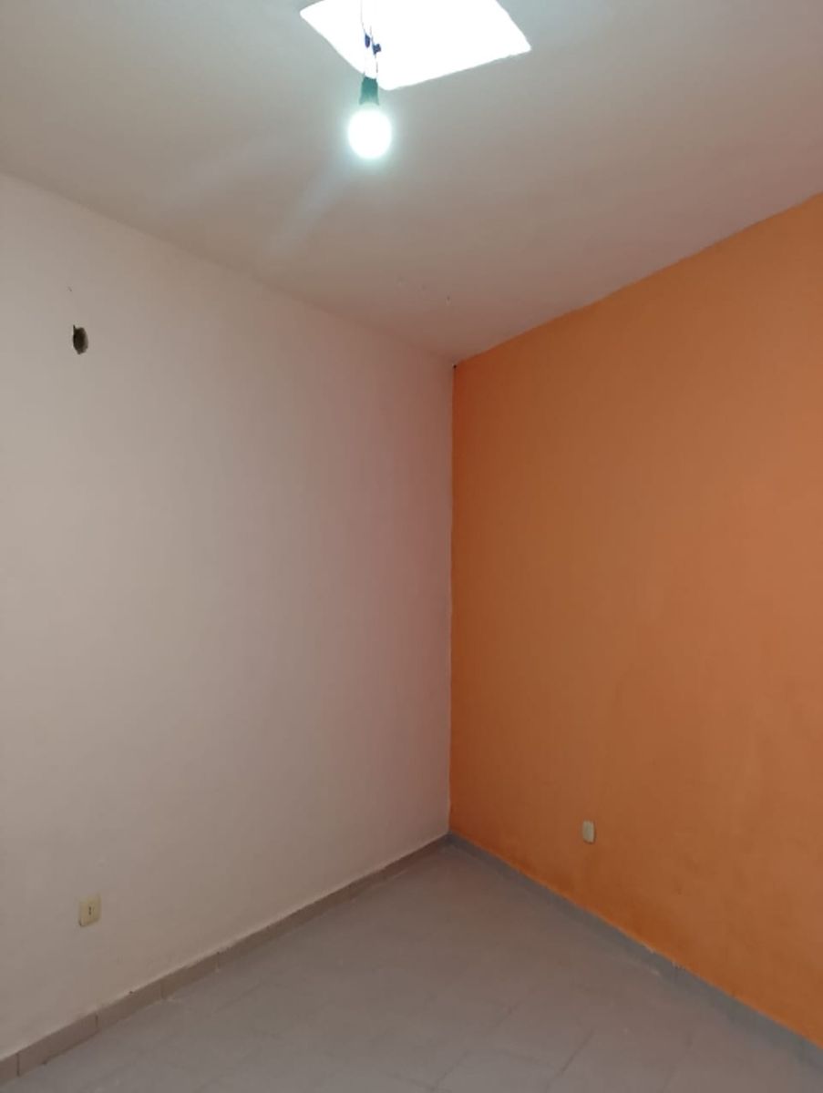 Weizman 605 · Morón — foto 6