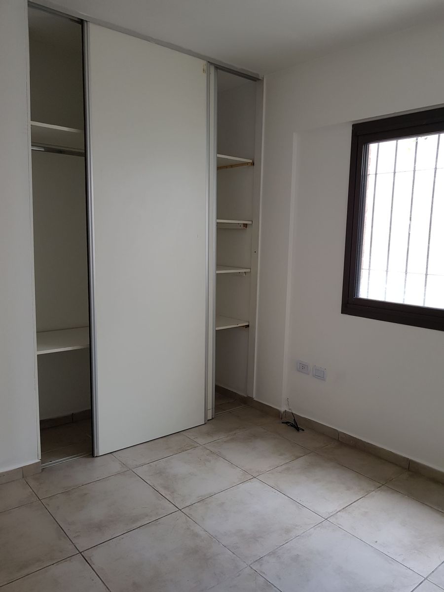 CASEROS 3185 · Córdoba Capital — foto 4