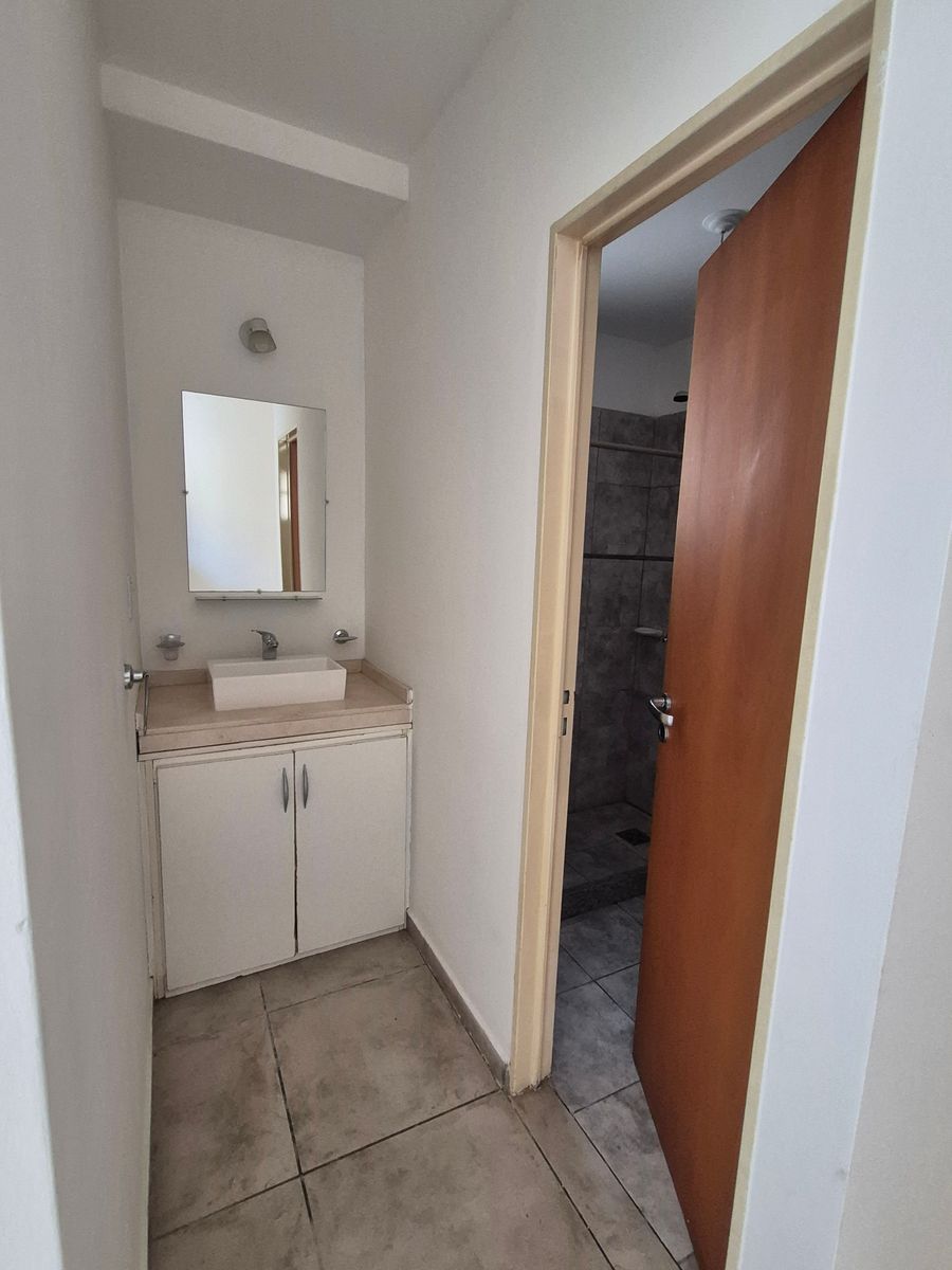CASEROS 3185 · Córdoba Capital — foto 10