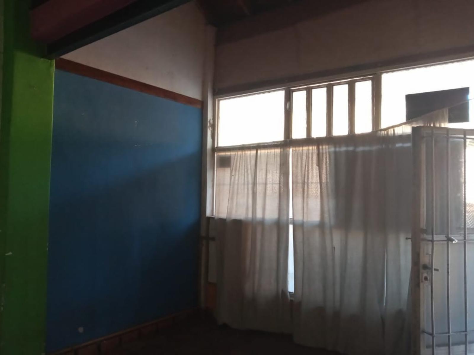 DON BOSCO 2345/49 · Morón — foto 6