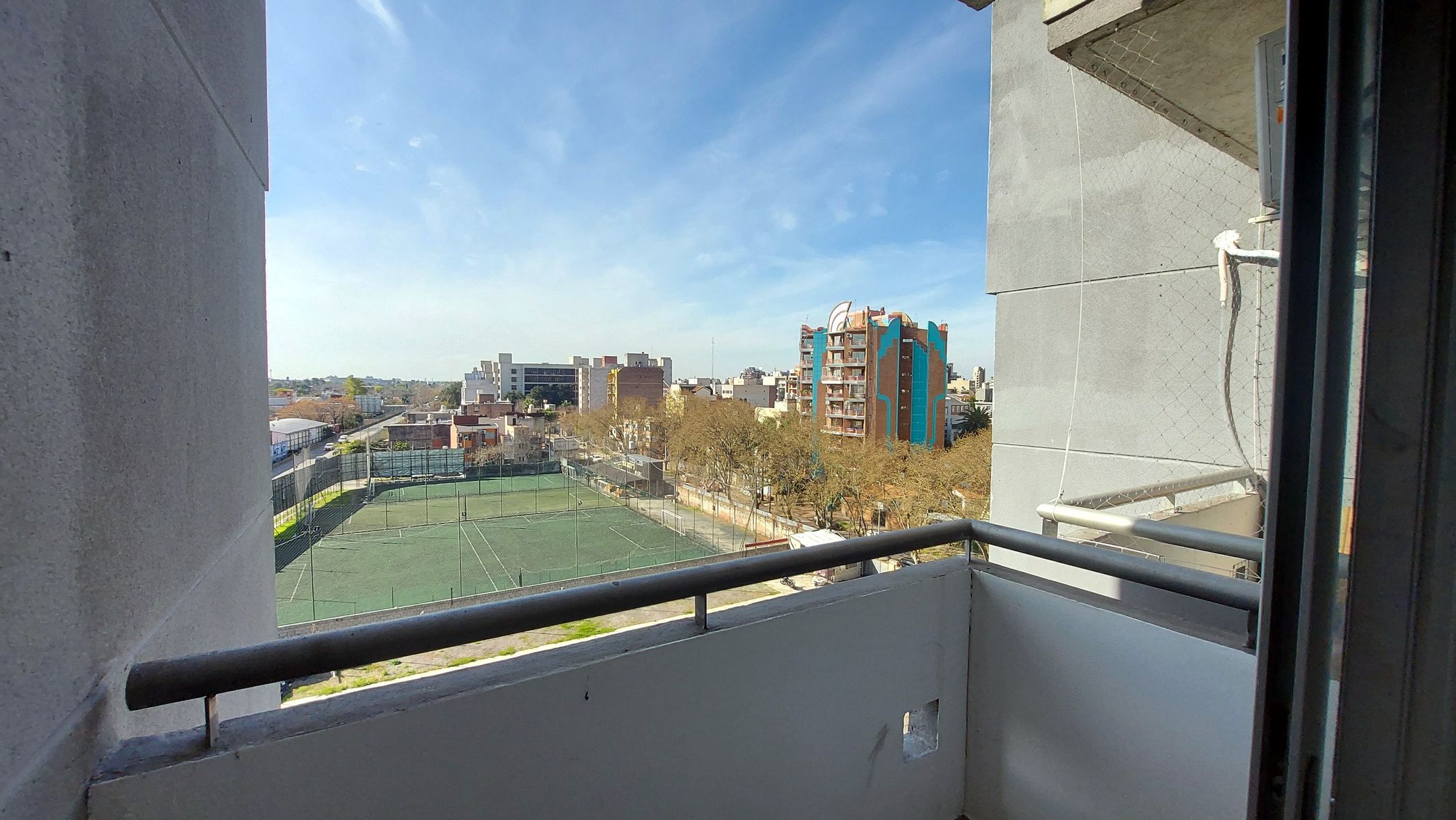 Mitre 1543 · Morón — foto 3