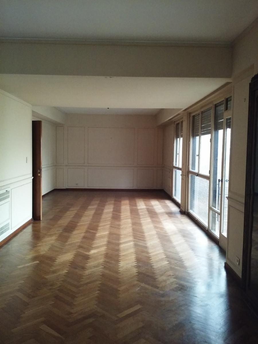 Departamento 3 dormitorios - Piso Exclusivo - Córdoba y Paraguay