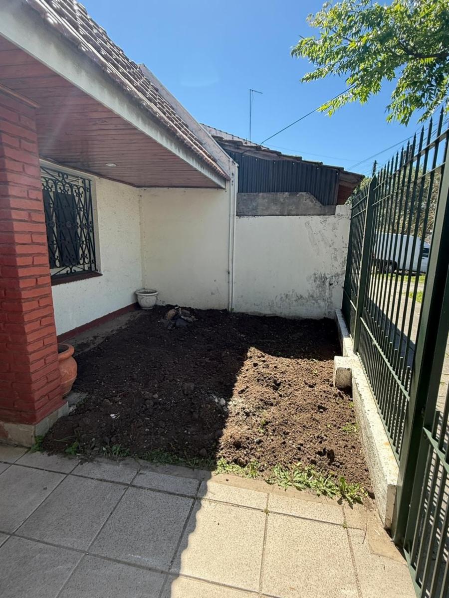 CARHUE 175 · Lomas De Zamora — foto 3