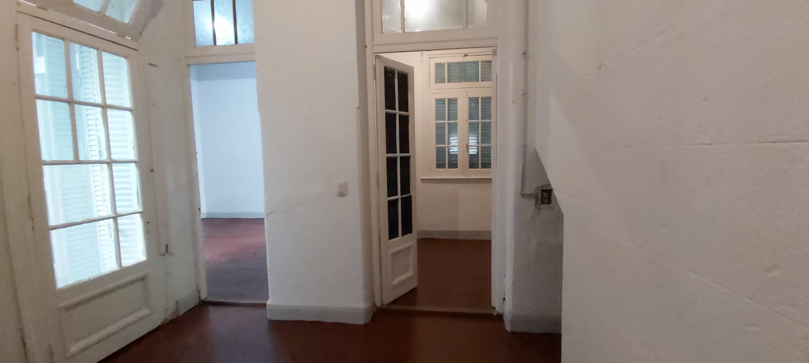 RIVADAVIA 8036 · Floresta — foto 11
